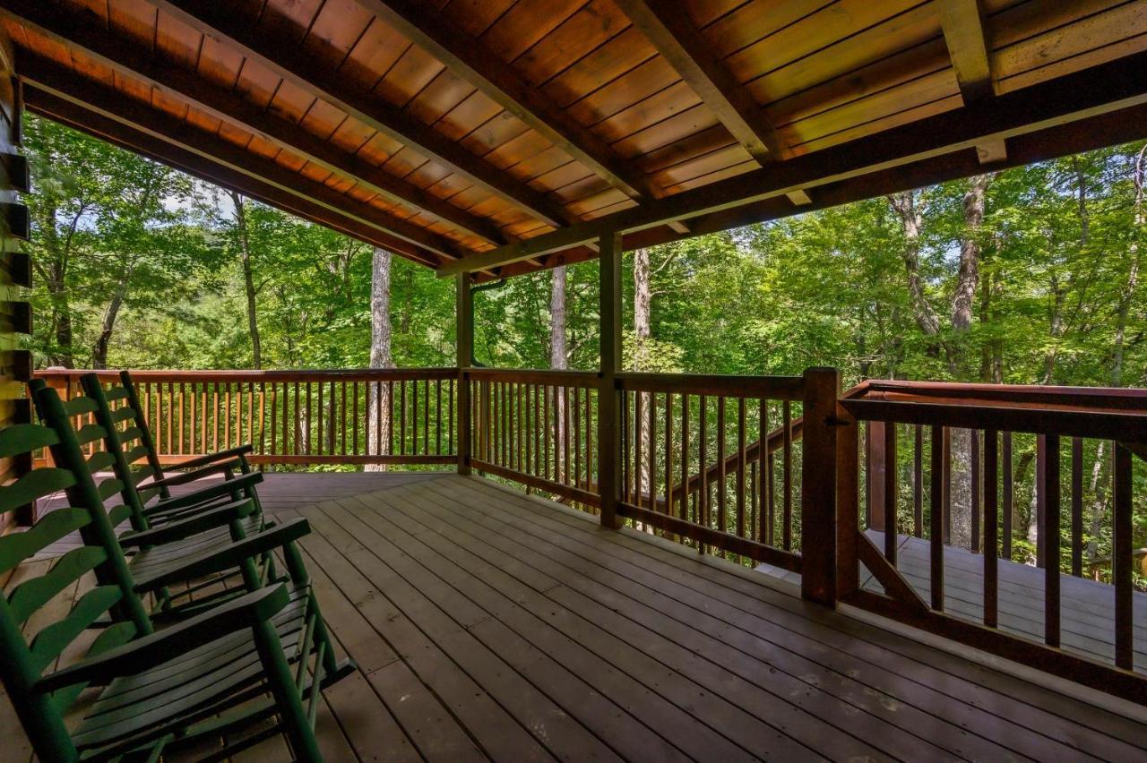 סביירוויל Gypsy Road - Privacy! Log Cabin With Hot Tub, Wifi, Directv And Arcade מראה חיצוני תמונה